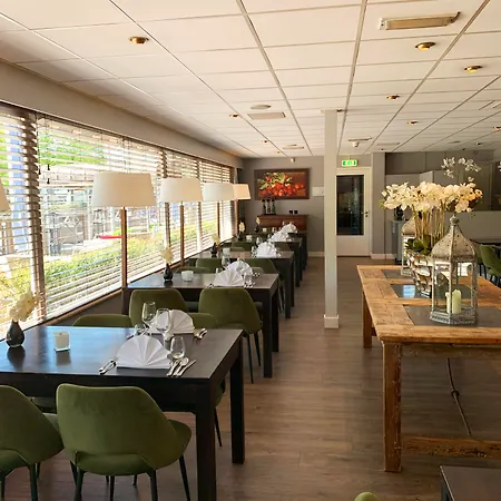 Fletcher Restaurant Prinsen Hotel 3*