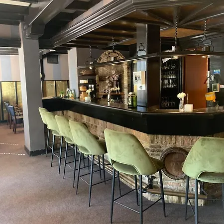 Fletcher Restaurant Prinsen Hotel 3*