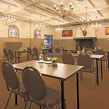 Fletcher Restaurant Prinsen Hotel 3*
