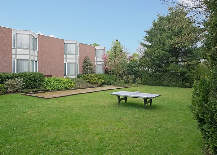 Fletcher Restaurant Prinsen מלון Vlijmen